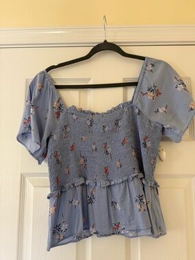 Madewell Light Blue Floral Smocked Peplum Top